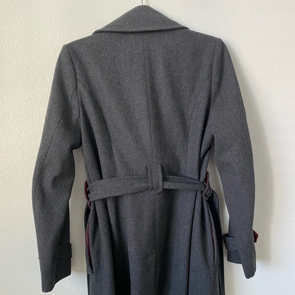 La Nouvelle Renaissance Grey Hoodless Peacoat - Picture 2 of 6